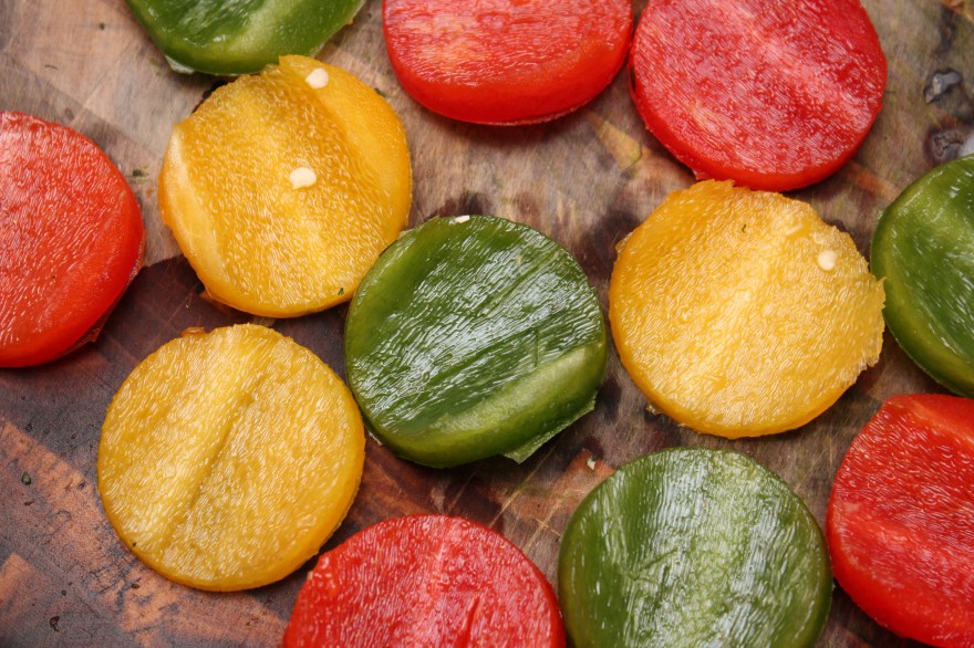 Herbed Cream Cheese & Bell Pepper Chips