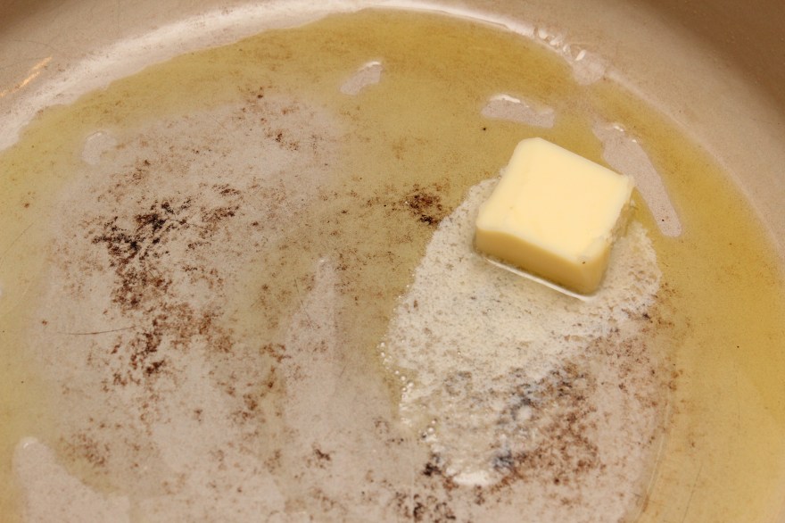 Shrimp & Pesto Polenta Cakes